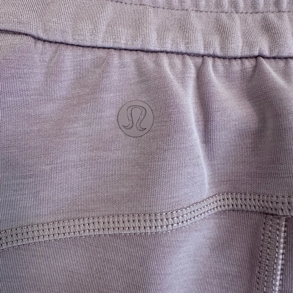 NWOT Lululemon Soft streme High Rise pant regular, in Rose Blush, 31” - Picture 3 of 5